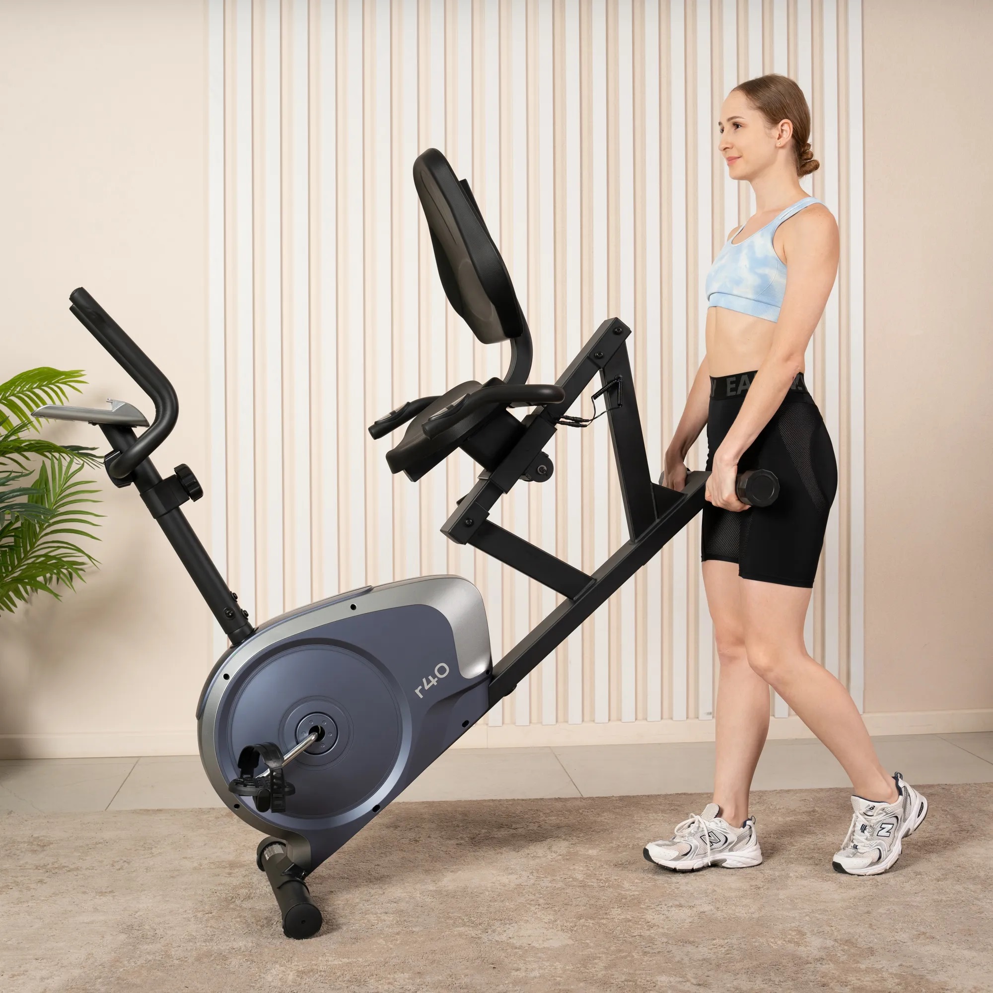 Велотренажер CARBON FITNESS R40